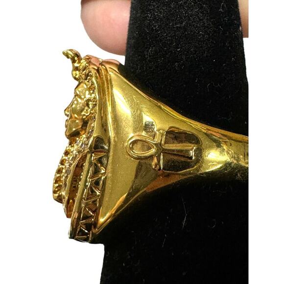 Huge Vintage King Ice Pharaoh Egyptian King Tut Gold Ring Mens 9 Crystal Studded - Picture 5 of 8